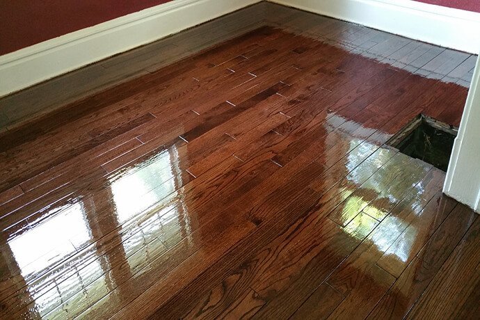floor-resurfacing-service a resurfaced hardwood floor