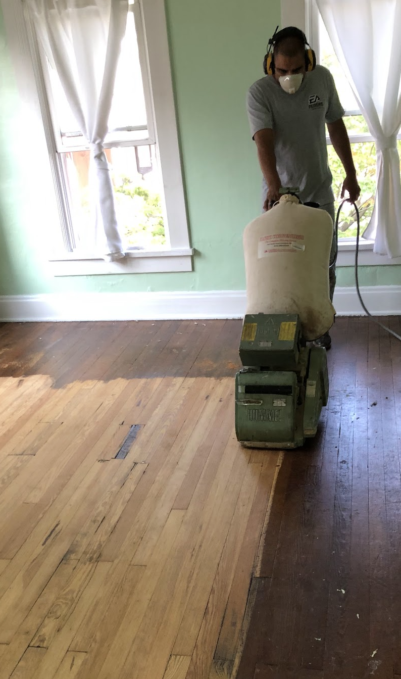 Screenshot 2023-09-18 at 1.59.10 PM a fabulous floors technician refinishing a hardwood floor